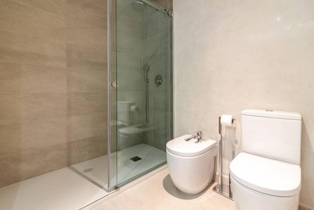 Miramar Luxury 3 Bedroom Freshapartments มาลากา ภายนอก รูปภาพ